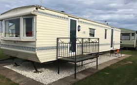 Taylor'S Caravan Holiday'S 8 Berth